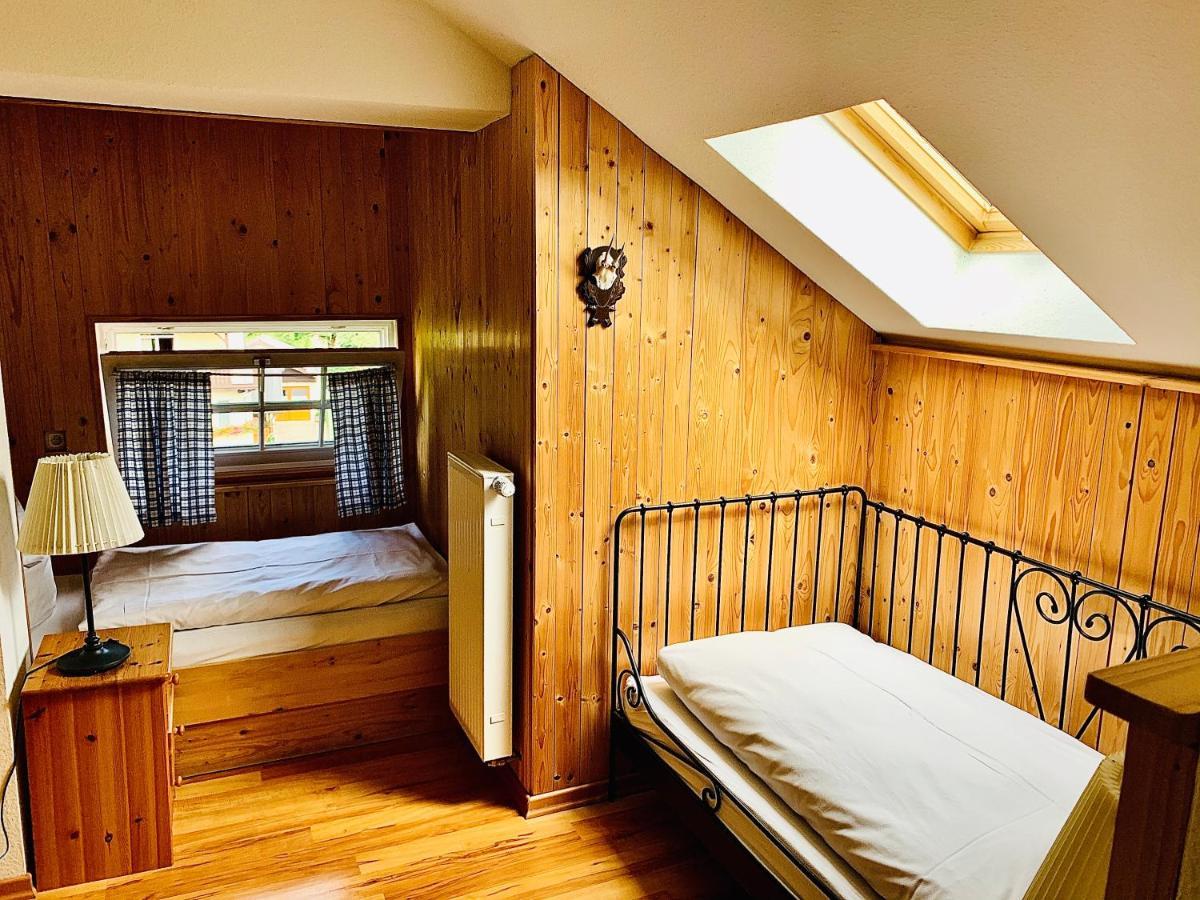 Gaestehaus Hohe Tannen การ์มิช-พาร์เทนเคียร์เชน ภายนอก รูปภาพ