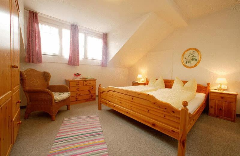 Gaestehaus Hohe Tannen การ์มิช-พาร์เทนเคียร์เชน ภายนอก รูปภาพ