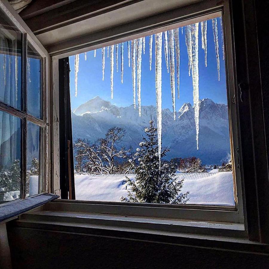 Gaestehaus Hohe Tannen การ์มิช-พาร์เทนเคียร์เชน ภายนอก รูปภาพ